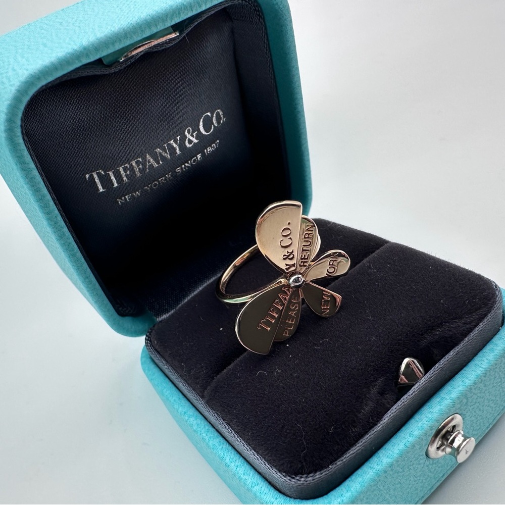 Tiffany & Co. New love bug butterfly size 5 18kt rose gold & 925 sterling silver - Picture 9 of 13